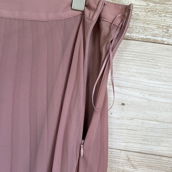 Aakaa Pleated Maxi Skirt - Mauve Sz Medium - Picture 7 of 11